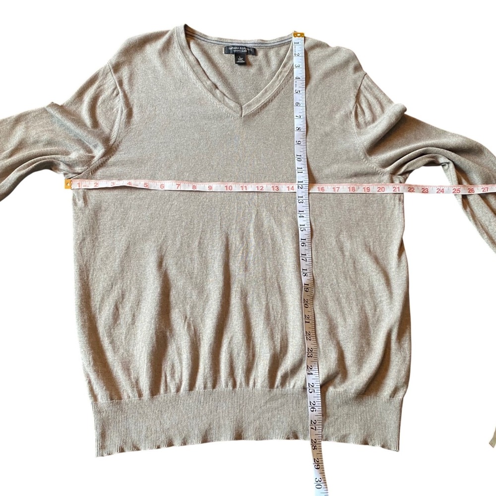 BANANA‎ REPUBLIC Luxury Blend Silk Cashmere V Neck Sweater SZ L Beige Tan Casual - Picture 6 of 6